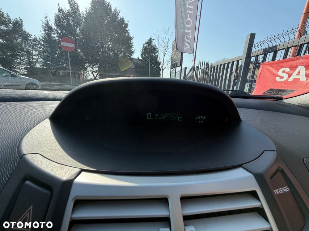 Toyota Yaris 1.3 Sol MM - 14