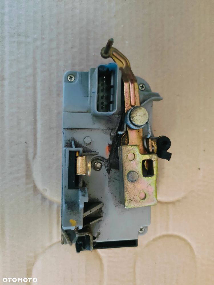 CITROEN C8 02- ZAMEK LEWY PRZÓD 6-PIN - 5