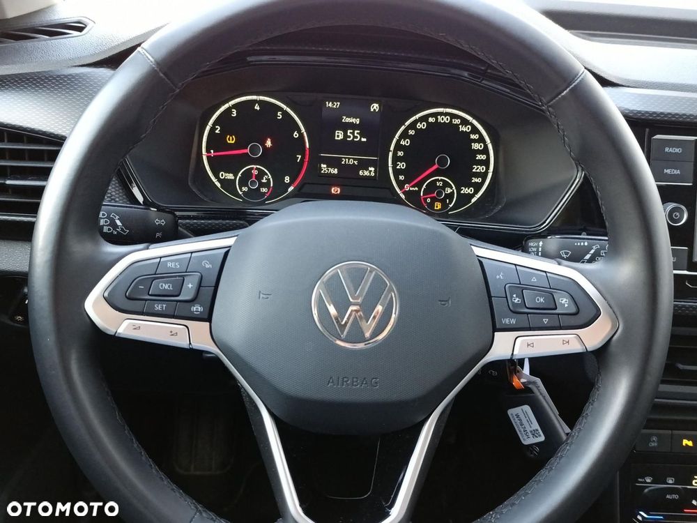 Volkswagen T-Cross - 23