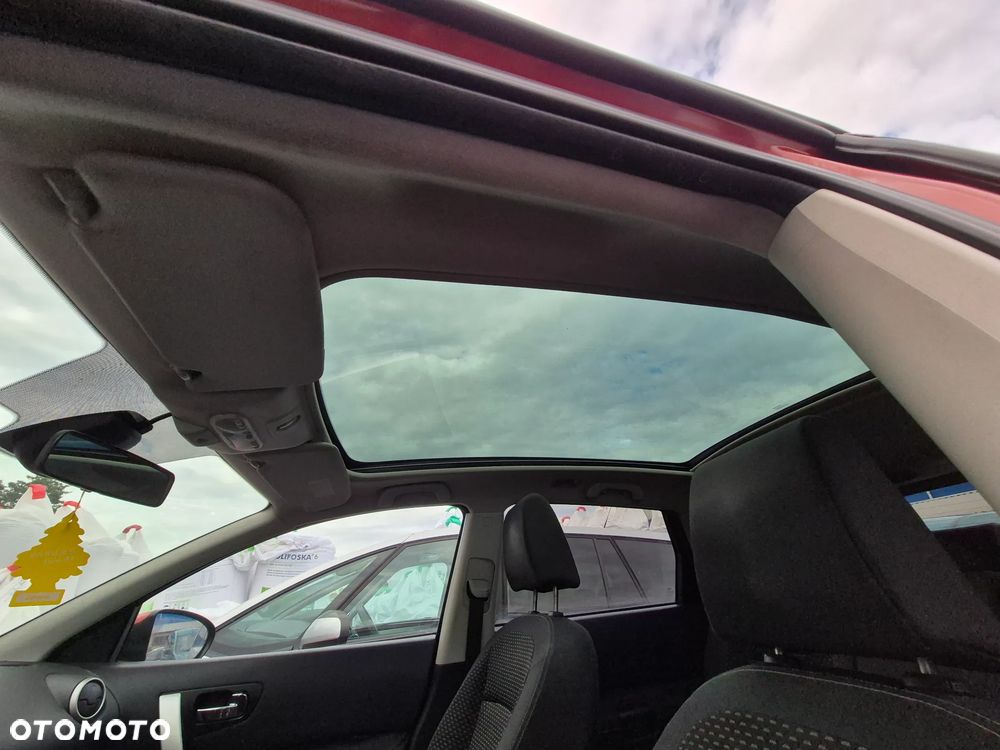 Nissan Qashqai+2 2.0 Acenta - 13