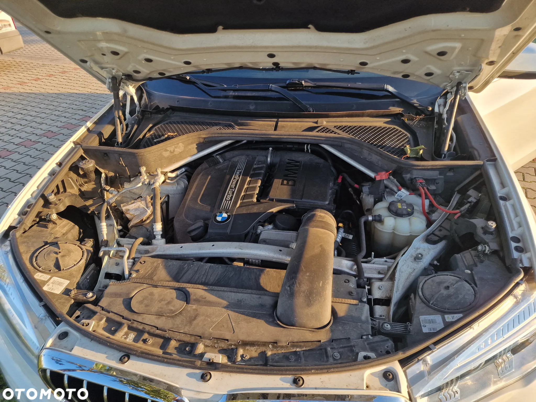 BMW X5 xDrive35i - 9