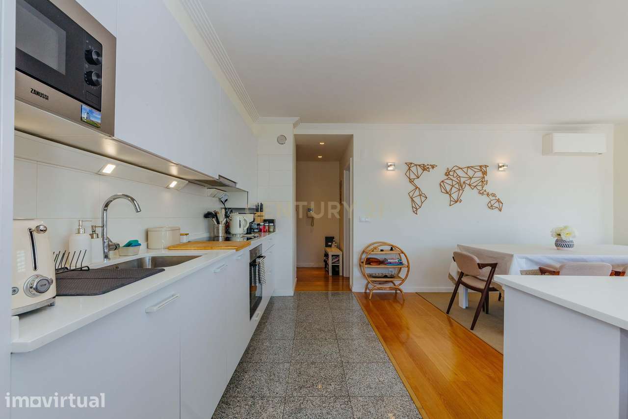 Excelente T1 com piscina, garagem e arrecadação. Mobilado opcional. - Grande imagem: 2/34