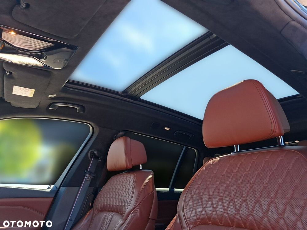 BMW X7 xDrive40d mHEV Individual Edition sport - 31
