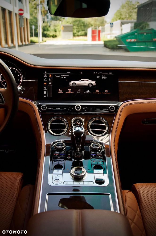 Bentley Continental GT - 20
