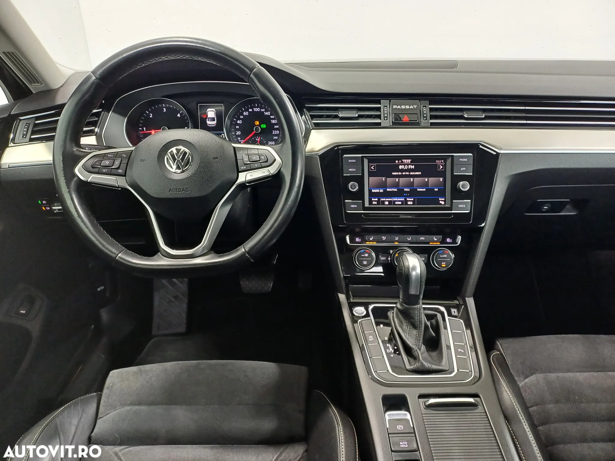 Volkswagen Passat 2.0 TDI DSG Highline - 7