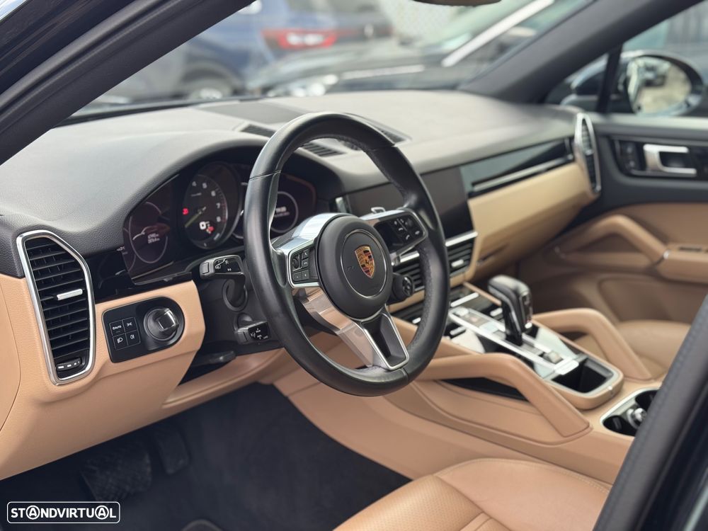 Porsche Cayenne Coupé - 13