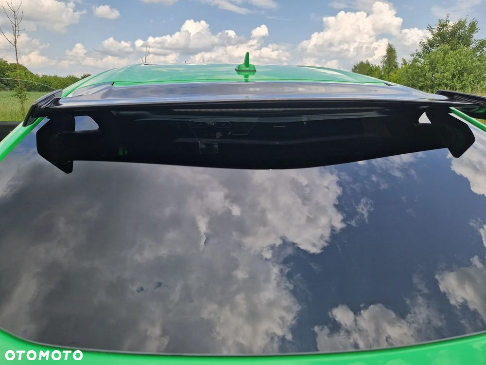 Lamborghini Urus - 32