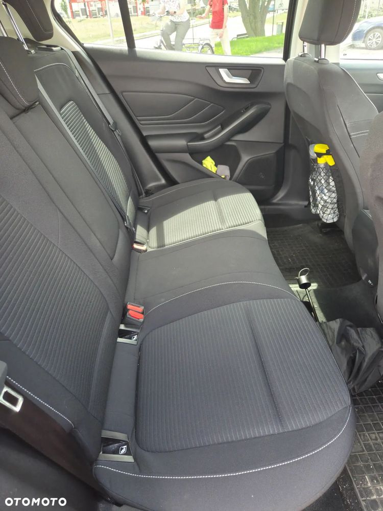 Ford Focus - 7
