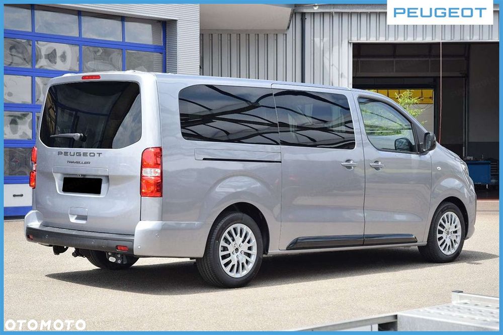 Peugeot Traveller - 6