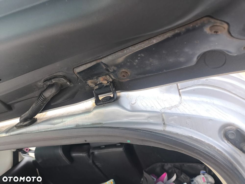 Mazda 5 2.0 Sport - 11