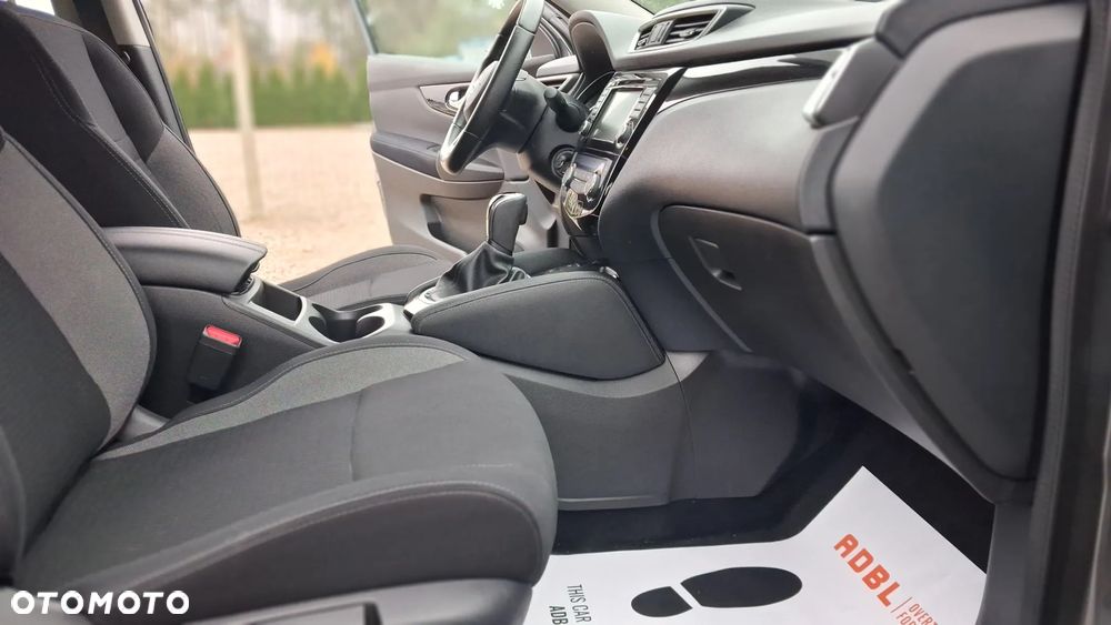 Nissan Qashqai 1.6 dCi Xtronic 360 - 8