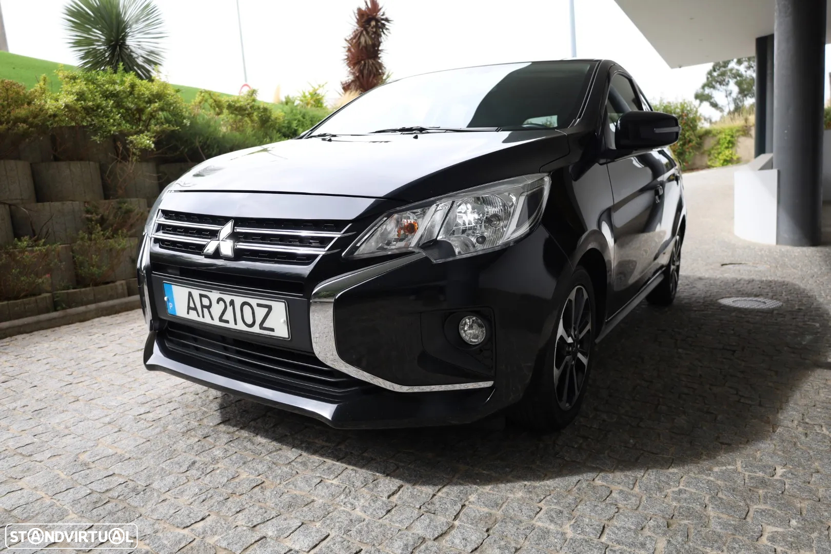 Mitsubishi Space Star 1.2 Intense - 10