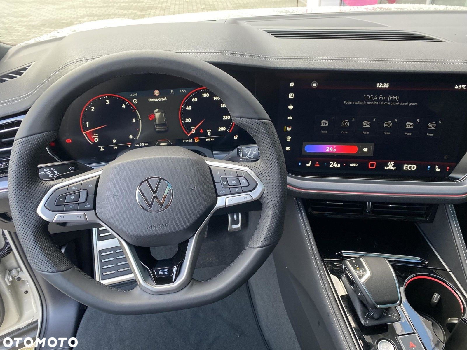 Volkswagen Touareg - 13
