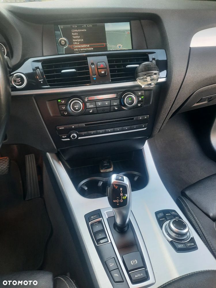 BMW X3 xDrive20d - 16