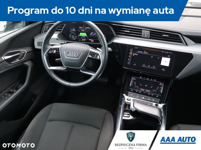Audi e-tron - 9