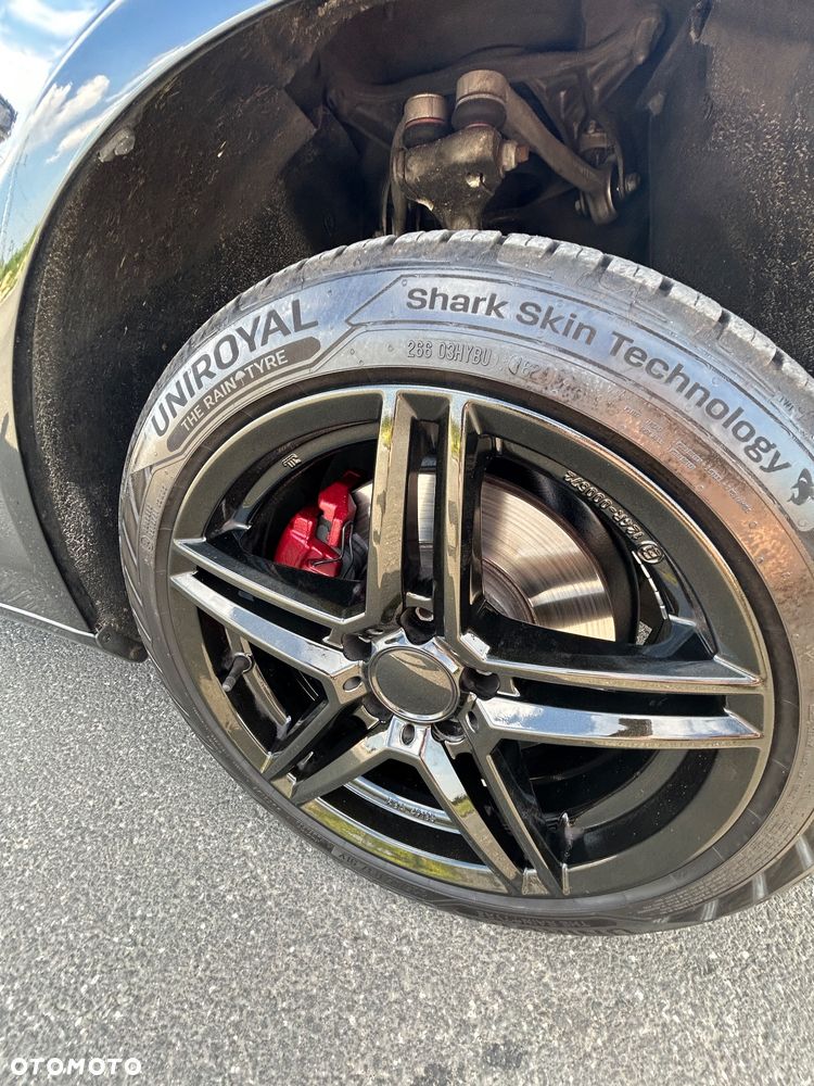 Audi A4 ver-avant-1-8-tfsi-s-line-sportpaket-plus- - 24