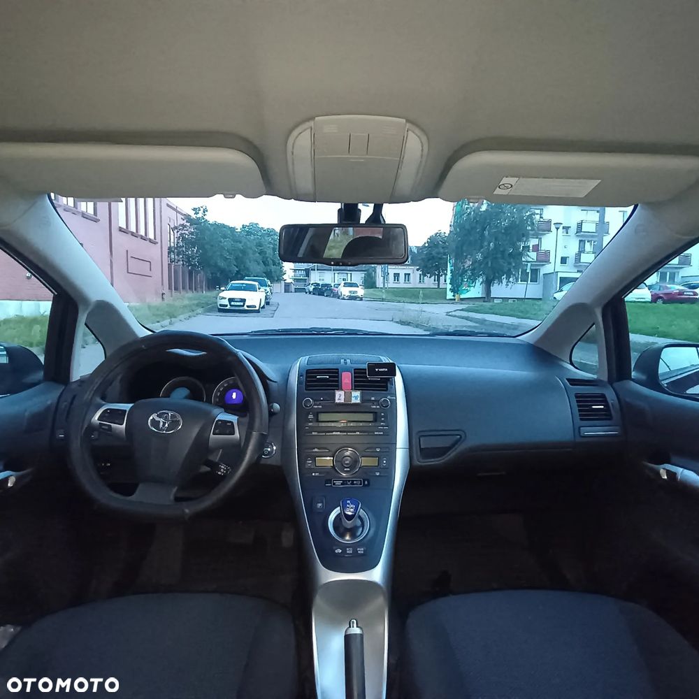 Toyota Auris 1.8 HSD Luna - 9