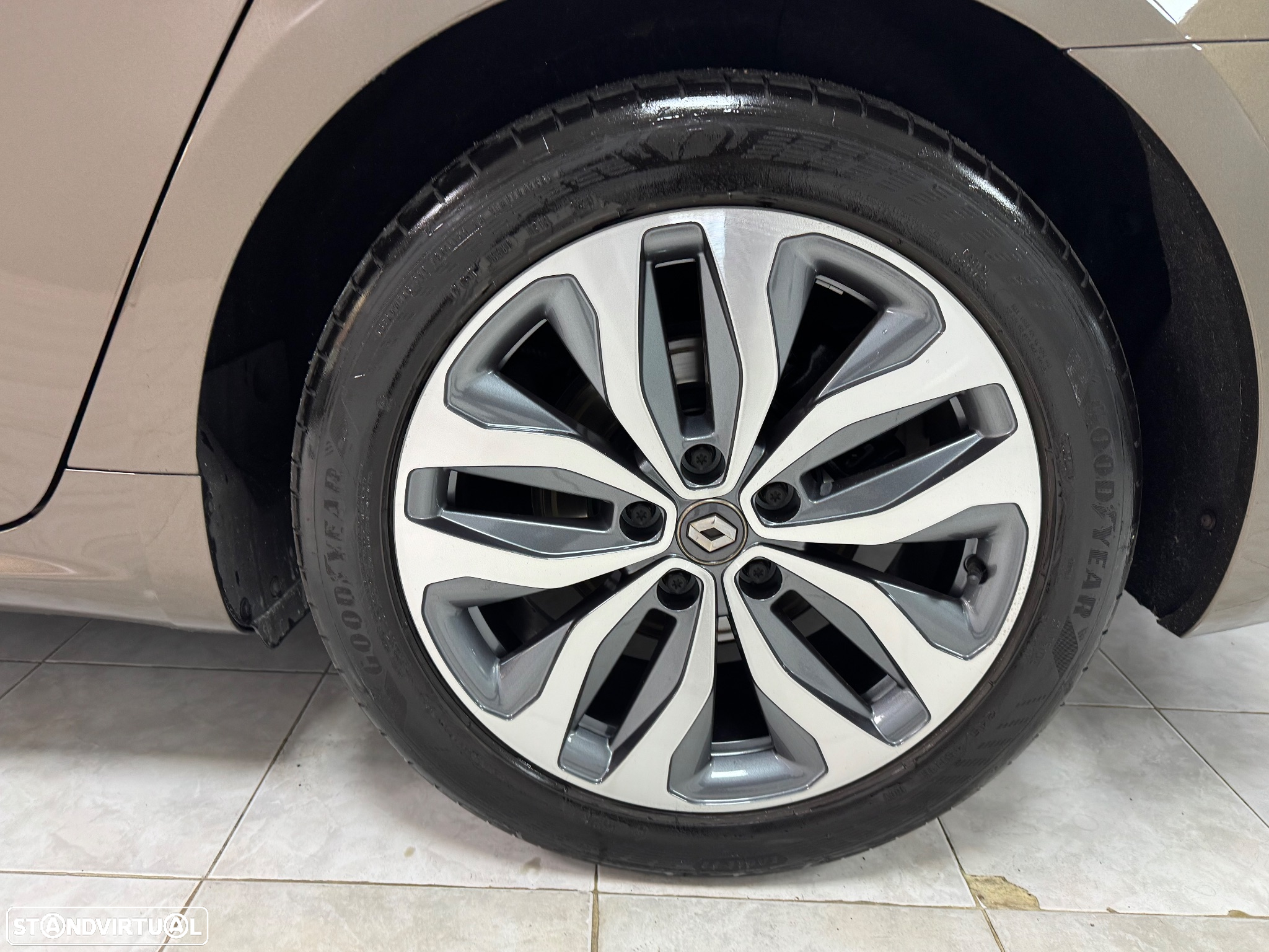 Renault Talisman Sport Tourer 1.6 dCi Executive - 13