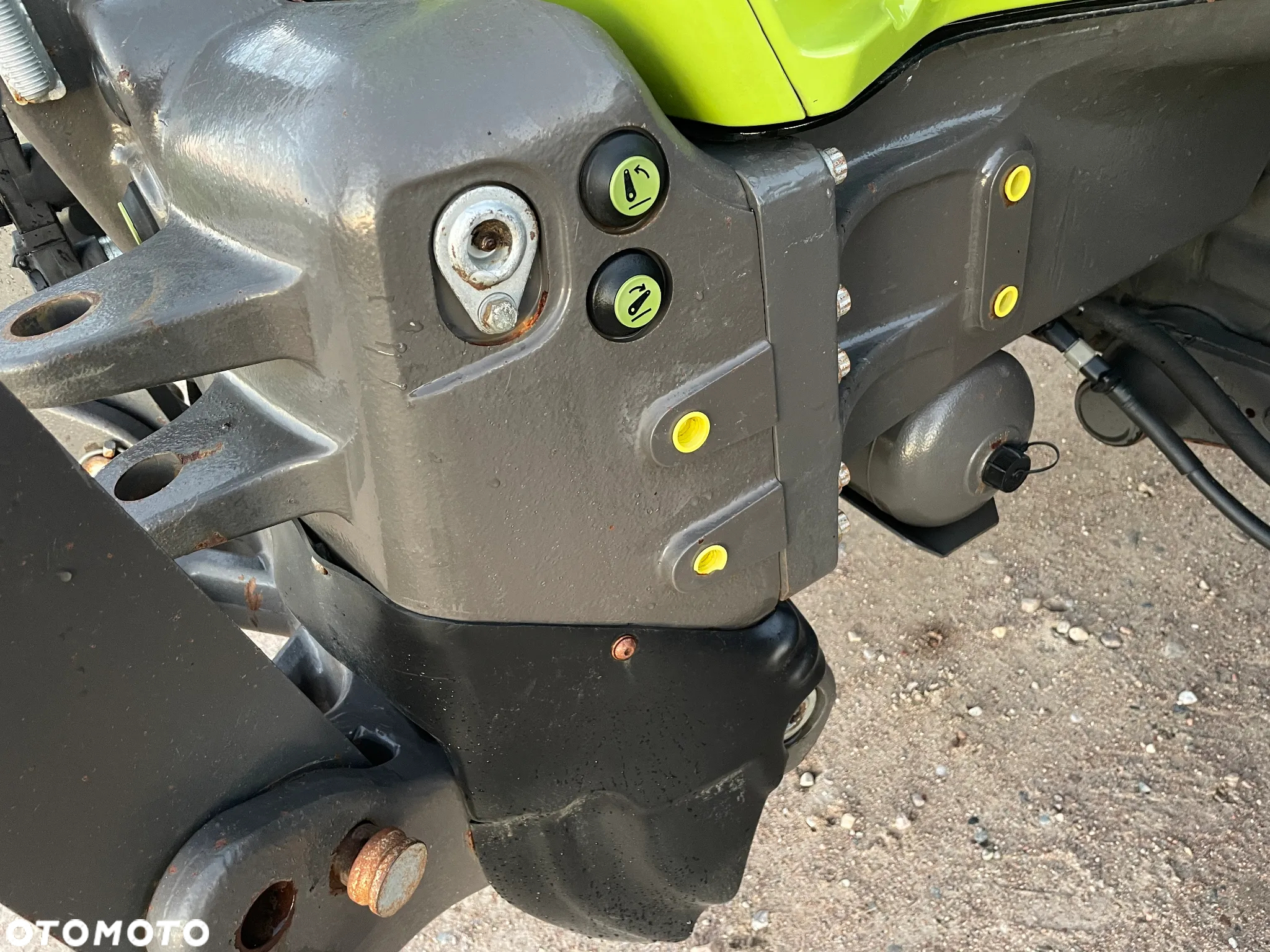 Claas Arion 520 - 10