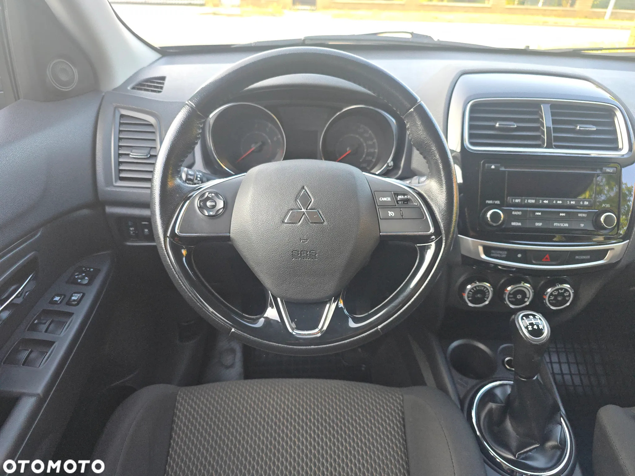 Mitsubishi ASX - 16