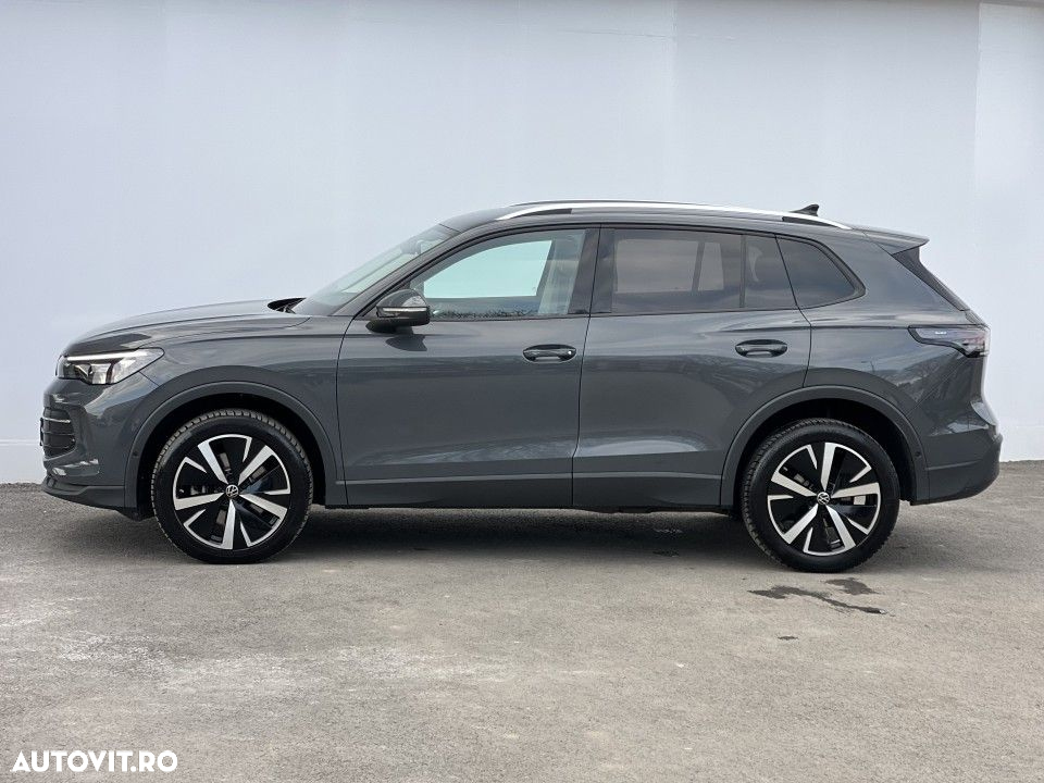 Volkswagen Tiguan - 2