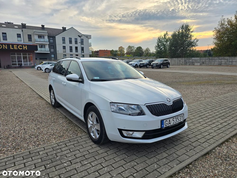 Skoda Octavia 1.4 TSI Ambition DSG - 3