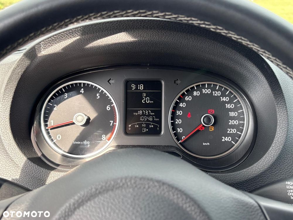 Volkswagen Polo 1.2 TSI Blue Motion Technology Life - 27