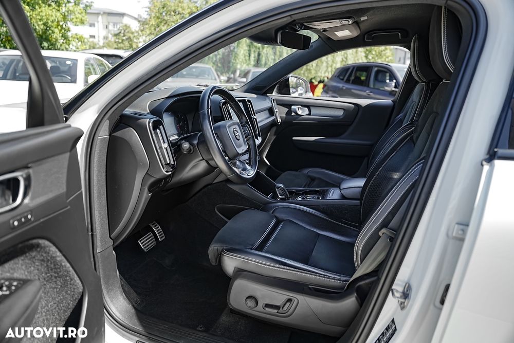 Volvo XC 40 D4 AWD Geartronic R-Design - 6