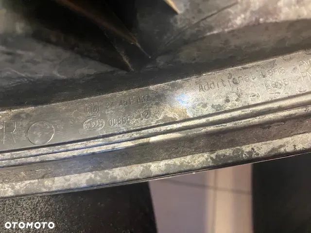 LAMPA TYŁ PRAWA OPEL ASTRA H HB - 6