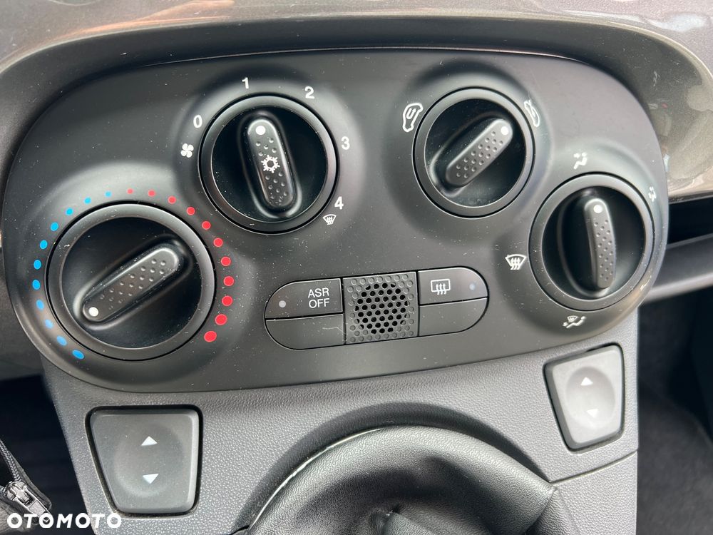 Fiat 500 1.2 8V Lounge Euro5 - 22