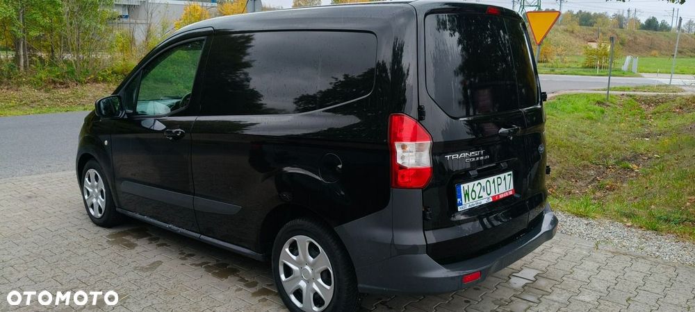 Ford Transit Courier - 4