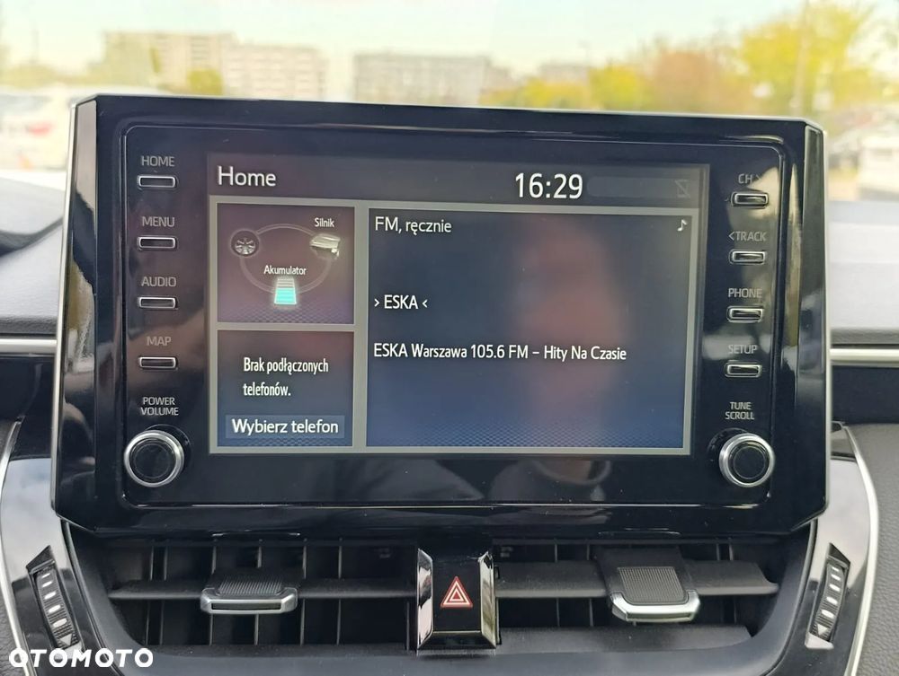 Toyota Corolla 1.8 Hybrid Comfort - 21