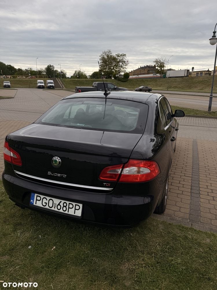Skoda Superb - 4