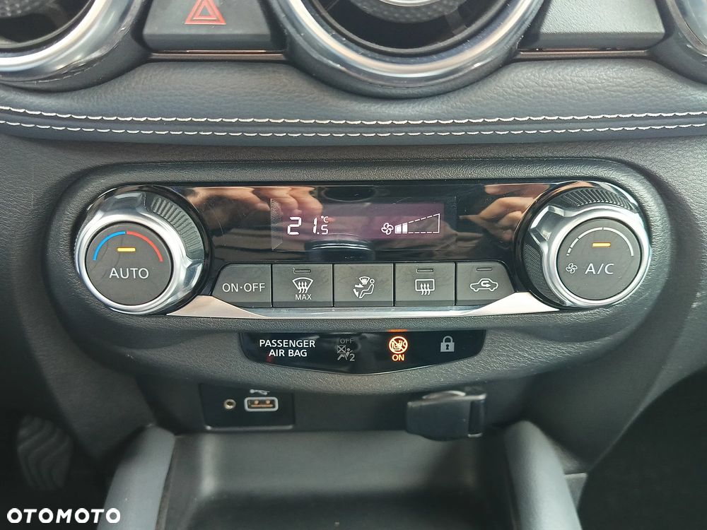 Nissan Juke 1.0 DIG-T N-Connecta - 18