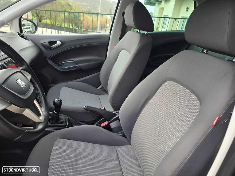 SEAT Ibiza ST 1.6 TDI Style DPF - 12