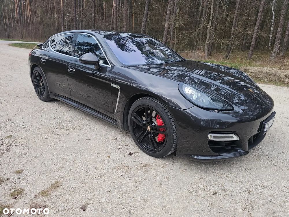 Porsche Panamera Turbo S - 2