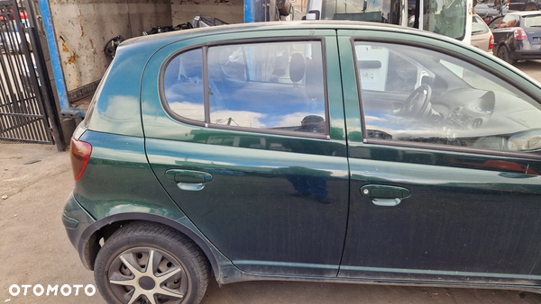 TOYOTA YARIS I DRZWI PRAWY TYŁ 6R4