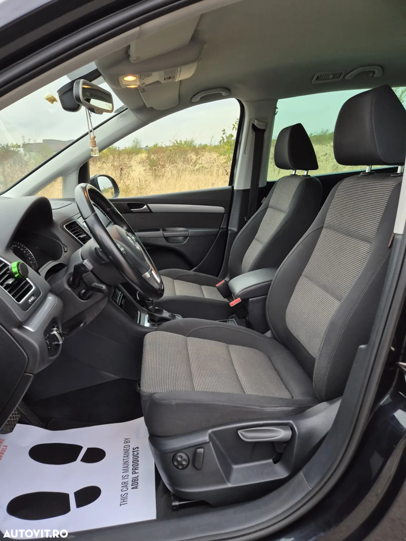 Volkswagen Sharan 2.0 TDI DSG BlueMotion Technology Highline - 12