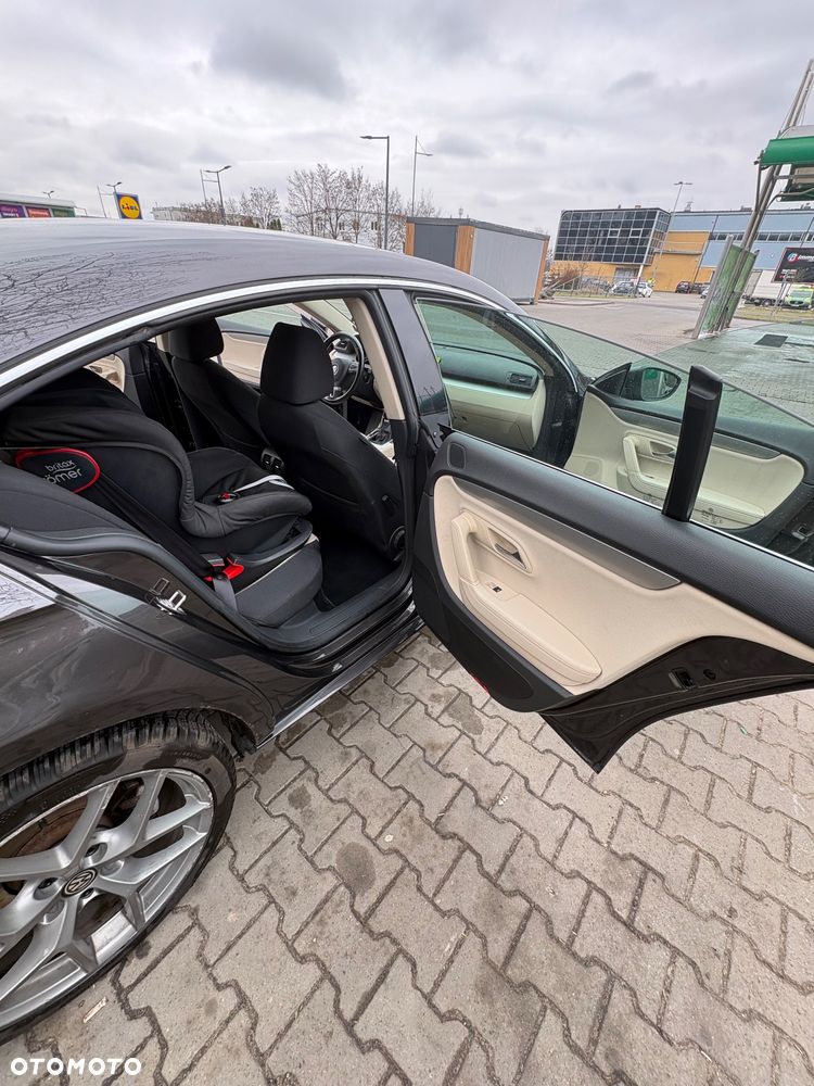 Volkswagen Passat CC 2.0 TDI - 13