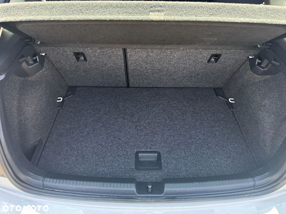 Volkswagen Polo 1.0 TSI OPF UNITED - 24