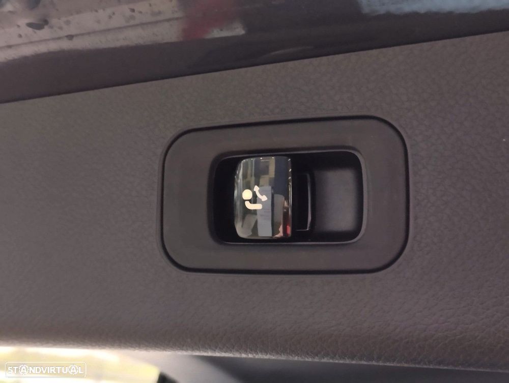 Mercedes-Benz E 300 de - 12