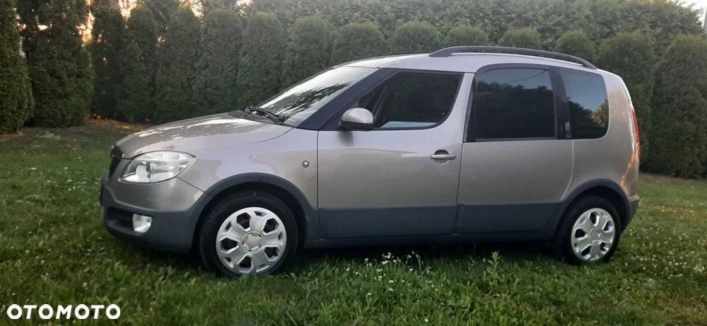 Skoda Roomster 1.6 16V Scout PLUS EDITION - 17