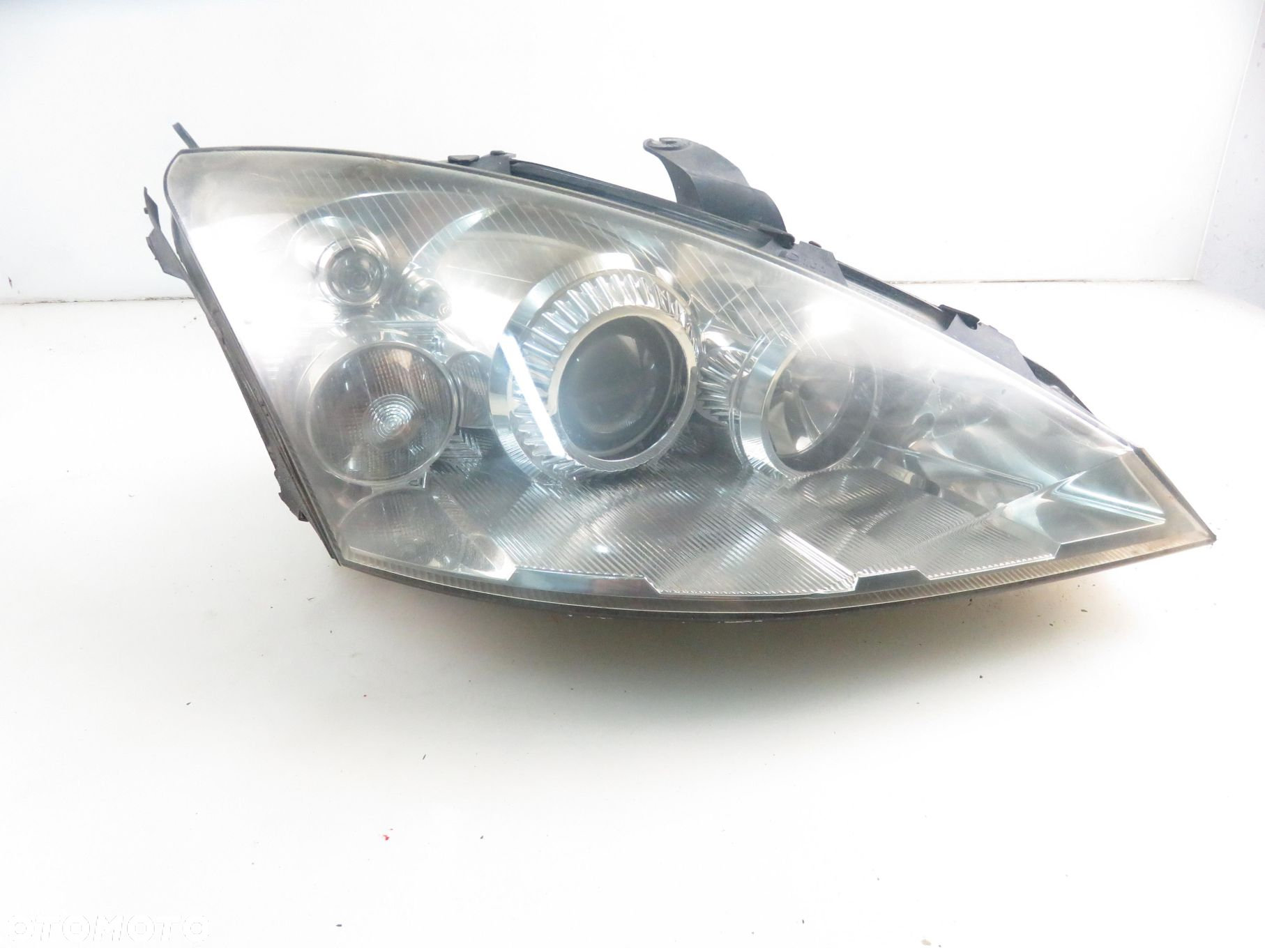 LAMPA PRAWA PRZEDNIA FORD FOCUS MK1 XENON - 13