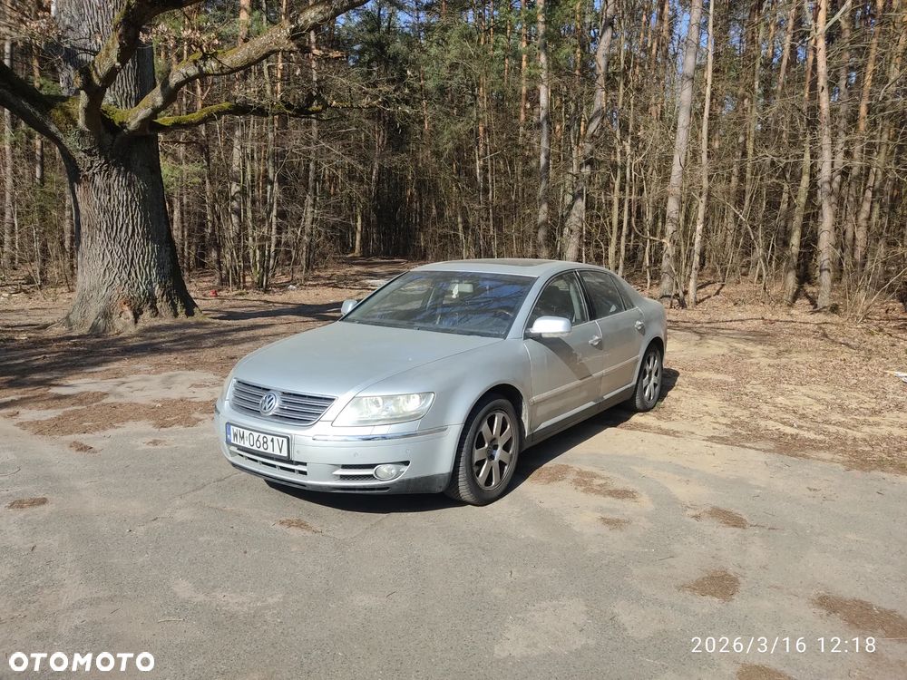 Volkswagen Phaeton 4.2 V8 4MOTION Automatik (5 Sitzer) - 4