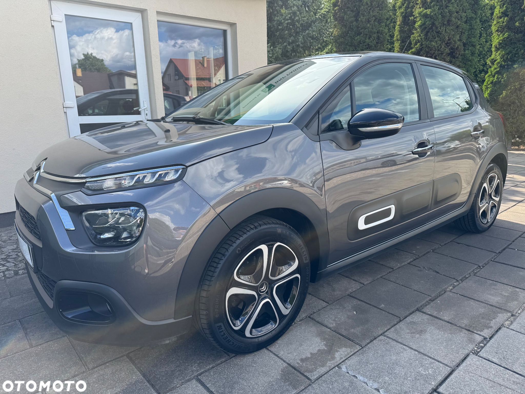 Citroën C3 1.2 PureTech Shine - 2