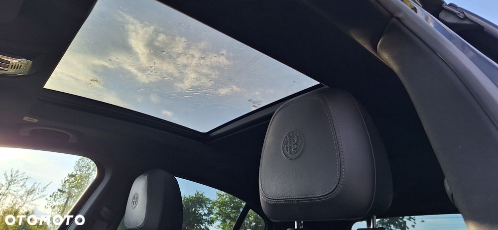 Alfa Romeo Stelvio 2.2 16V AT8 Q4 Veloce - 10