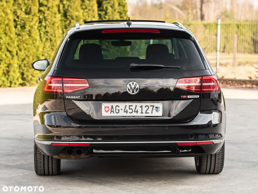 Volkswagen Passat Variant - 11