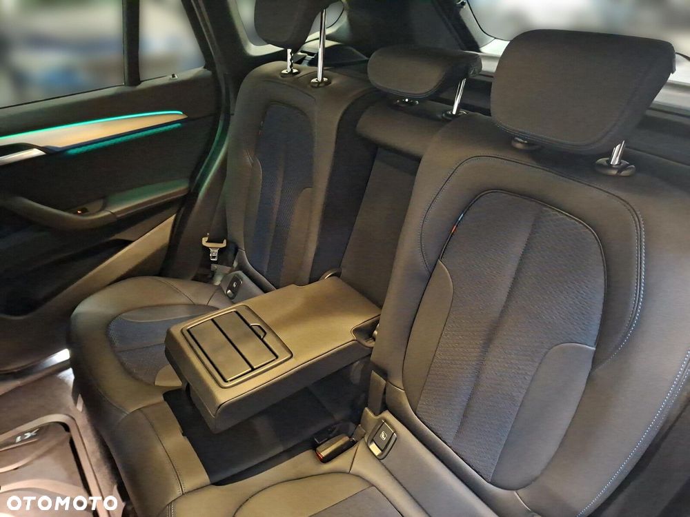 BMW X1 - 17