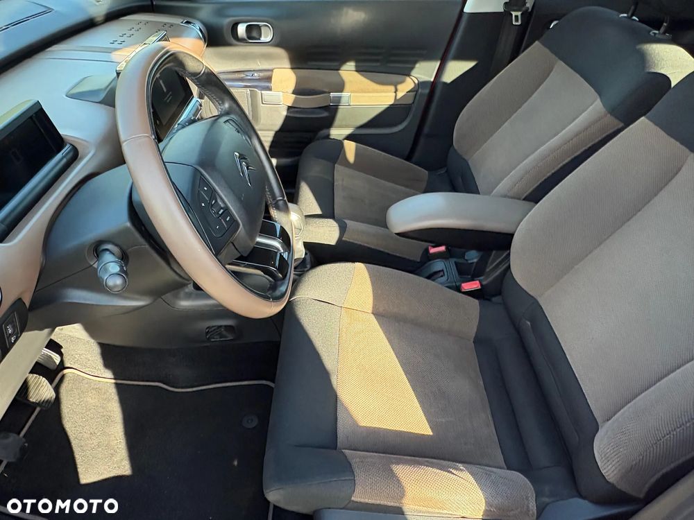 Citroën C4 Cactus 1.2 PureTech Shine Edition S&S - 10