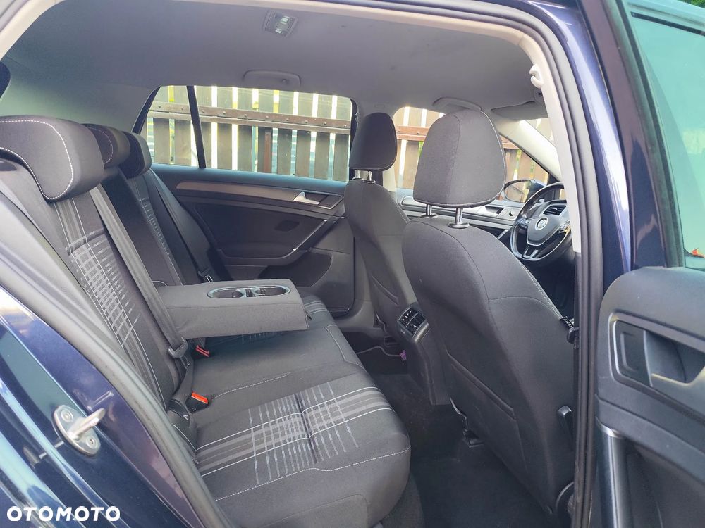 Volkswagen Golf 1.2 TSI BlueMotion Technology Lounge - 6